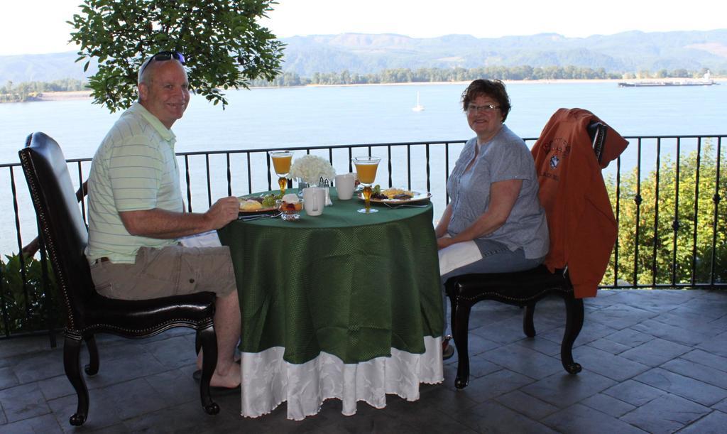 The Villa At Little Cape Horn Cathlamet Bagian luar foto